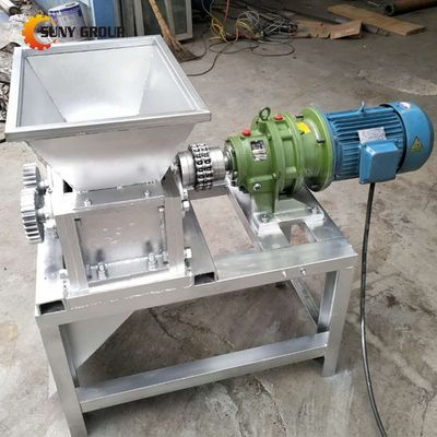 Customizable Blades Double Shaft Shredder Perfect for Scrap Paper and Cardboard Waste