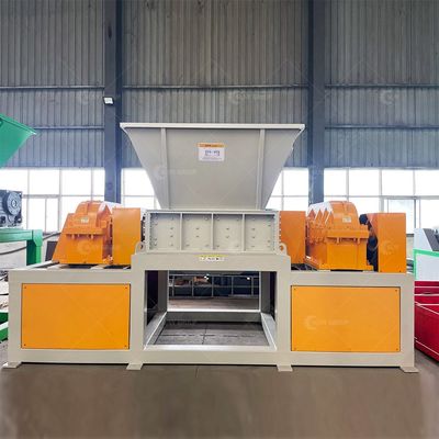 Rubber Tyre Crushing Machine with 9CrSi/D2/SKD-11 Blades and PLC Core Components