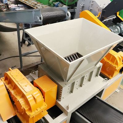 High Capacity Waste Cat Shredding Machine with PLC Control and Dual Shafts Design